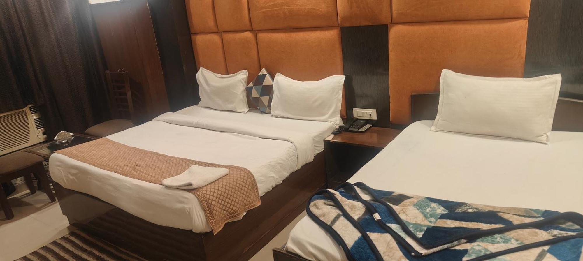 Krone Plaza Near Igi Airport Delhi 4*
